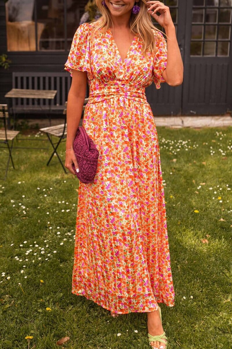 Amanda™ - Waist-controlled V-neck Dress